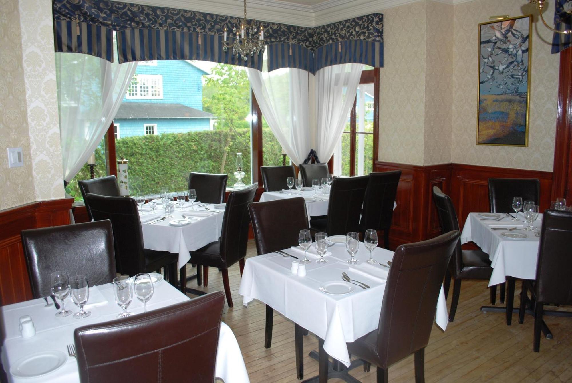 Chez Truchon Bistro-Auberge La Malbaie Eksteriør billede