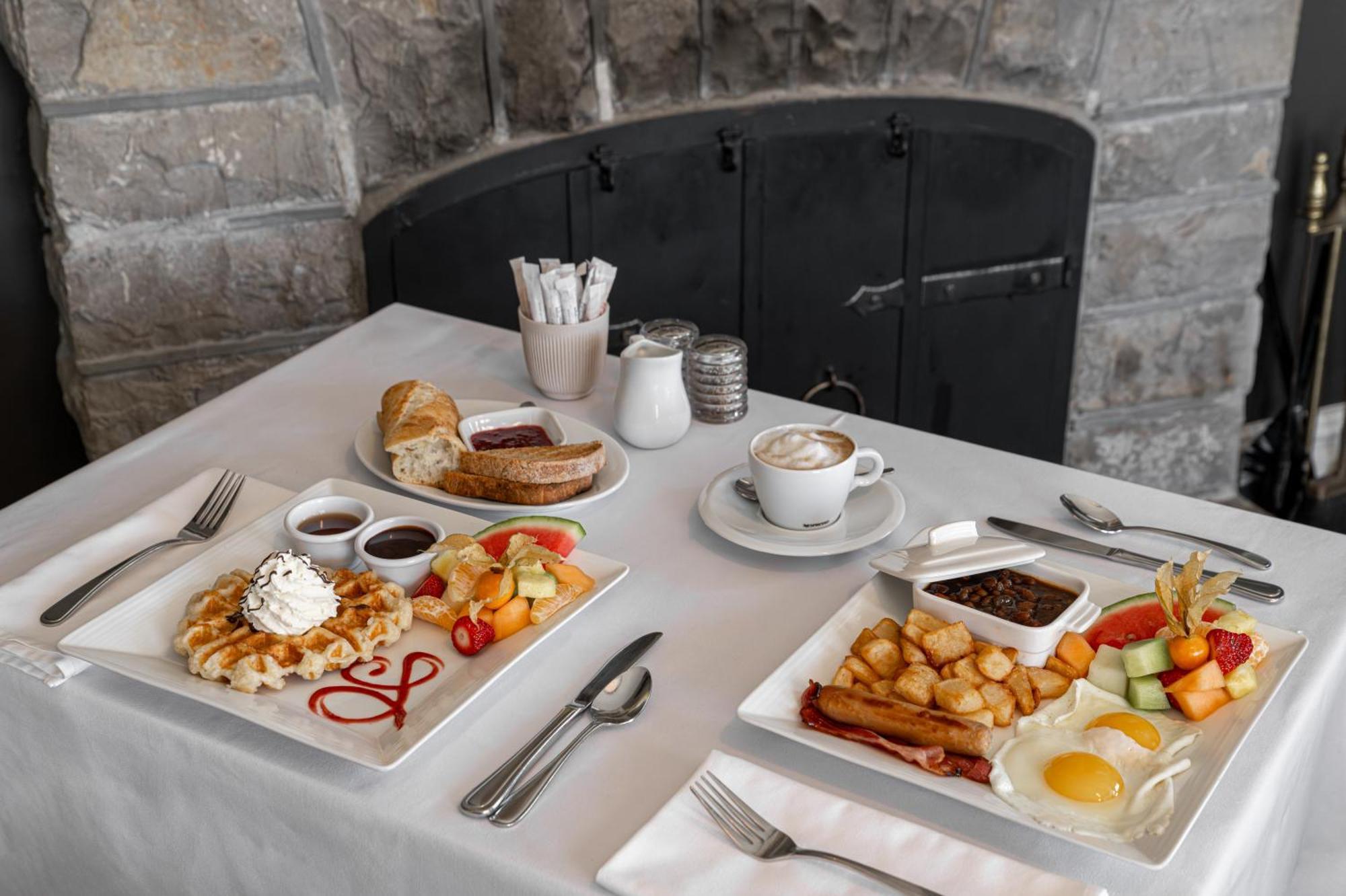 Chez Truchon Bistro-Auberge La Malbaie Eksteriør billede