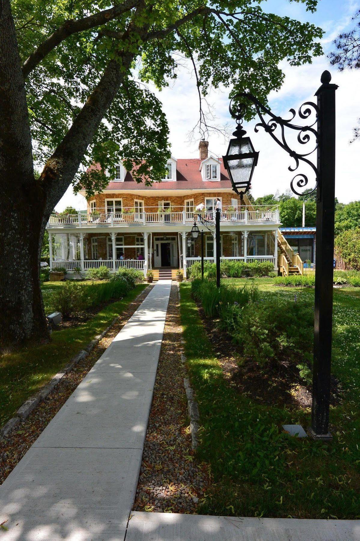 Chez Truchon Bistro-Auberge La Malbaie Eksteriør billede